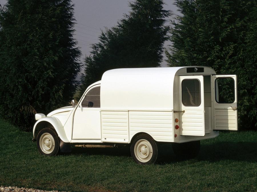  Citroen 2CV Fourgonnette AK400 1975 года  (фото 3 из 6)